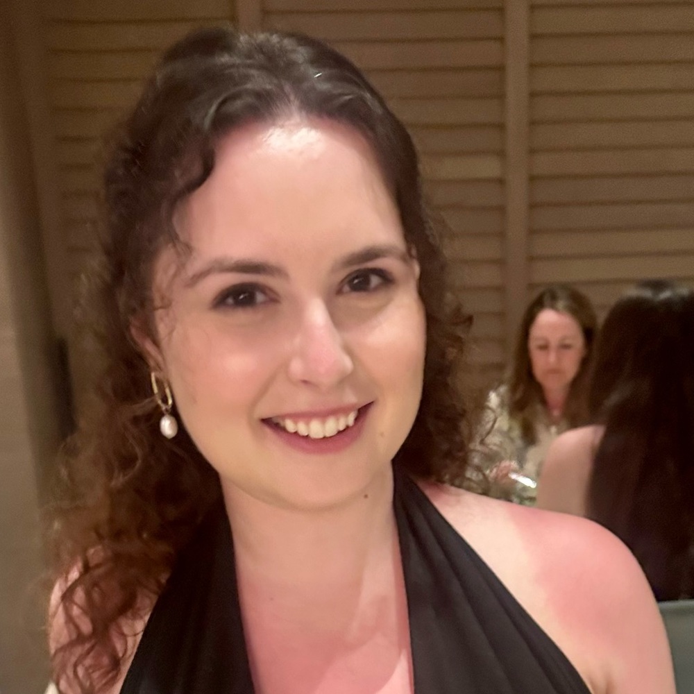 Meet your Posher, Chloe